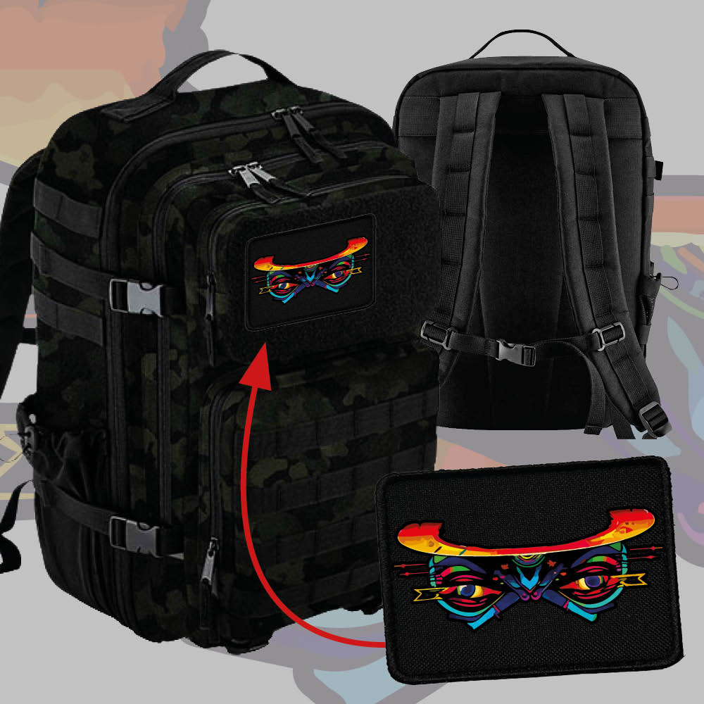 Batoh s vyměnitelnými patchemi 35L